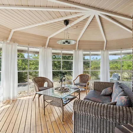 4 Bedroom Gorgeous In Romo Rømø